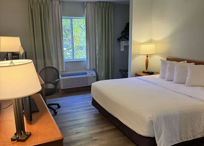 Wingate By Wyndham Sioux City